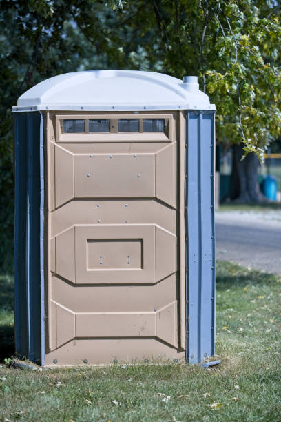 Portable Toilet Options We Offer in Centerville, IN