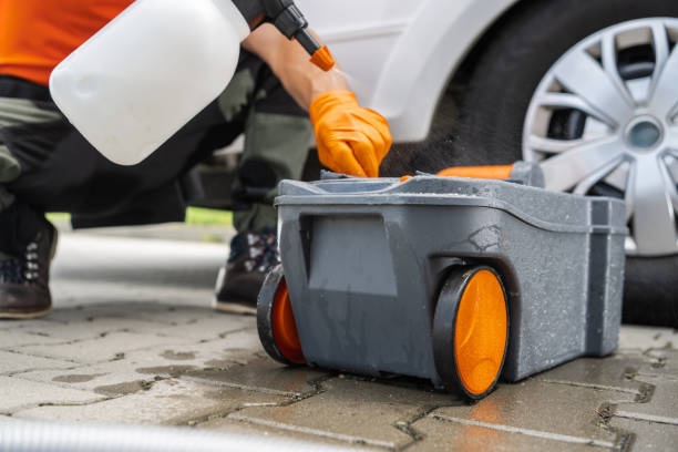 Best Porta potty delivery and setup  in Centerville, IN